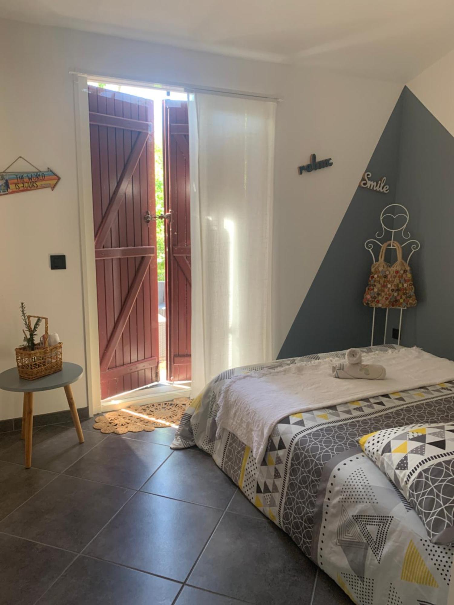 Studio rénové pour 1 ou 2 voyageurs Linxe Esterno foto